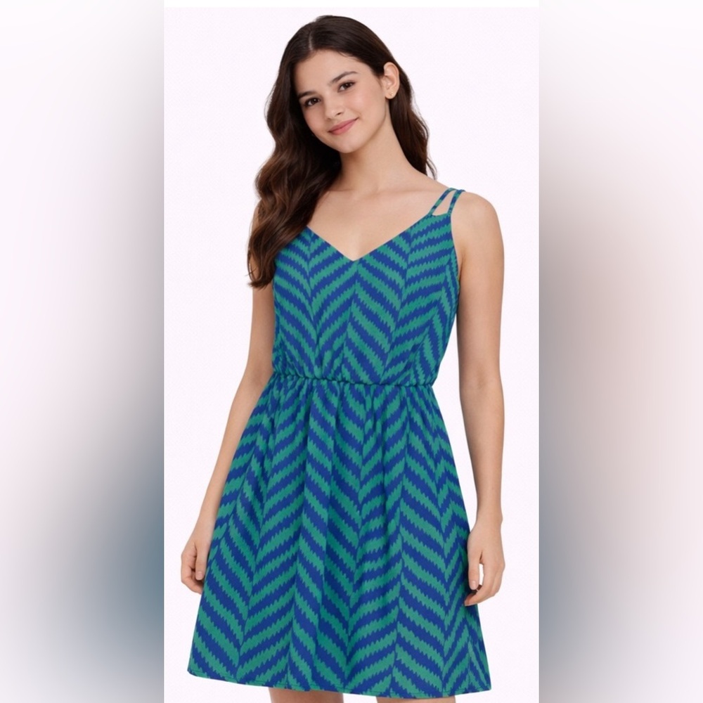 EUC Forever 21 Dress Size Medium M Chevron Blue Green